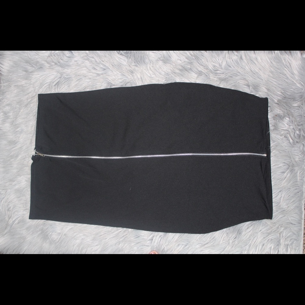 High waisted skirt